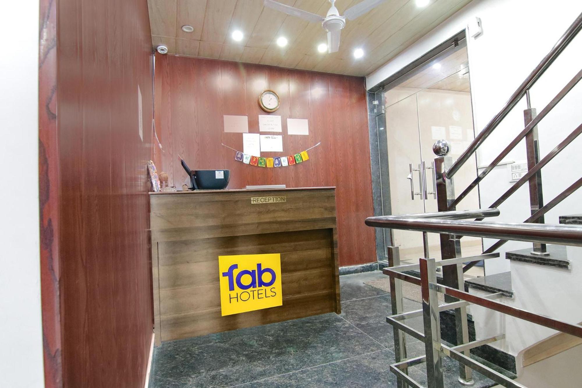 Fabexpress Kalsia Homestay - Nr Radha Krishna Mandir Mussoorie Exteriér fotografie